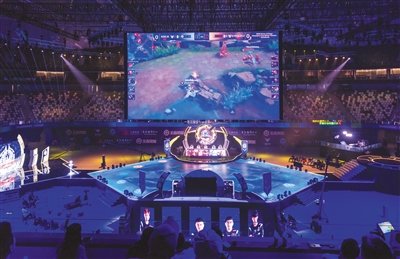 费是一个充 费是一个充