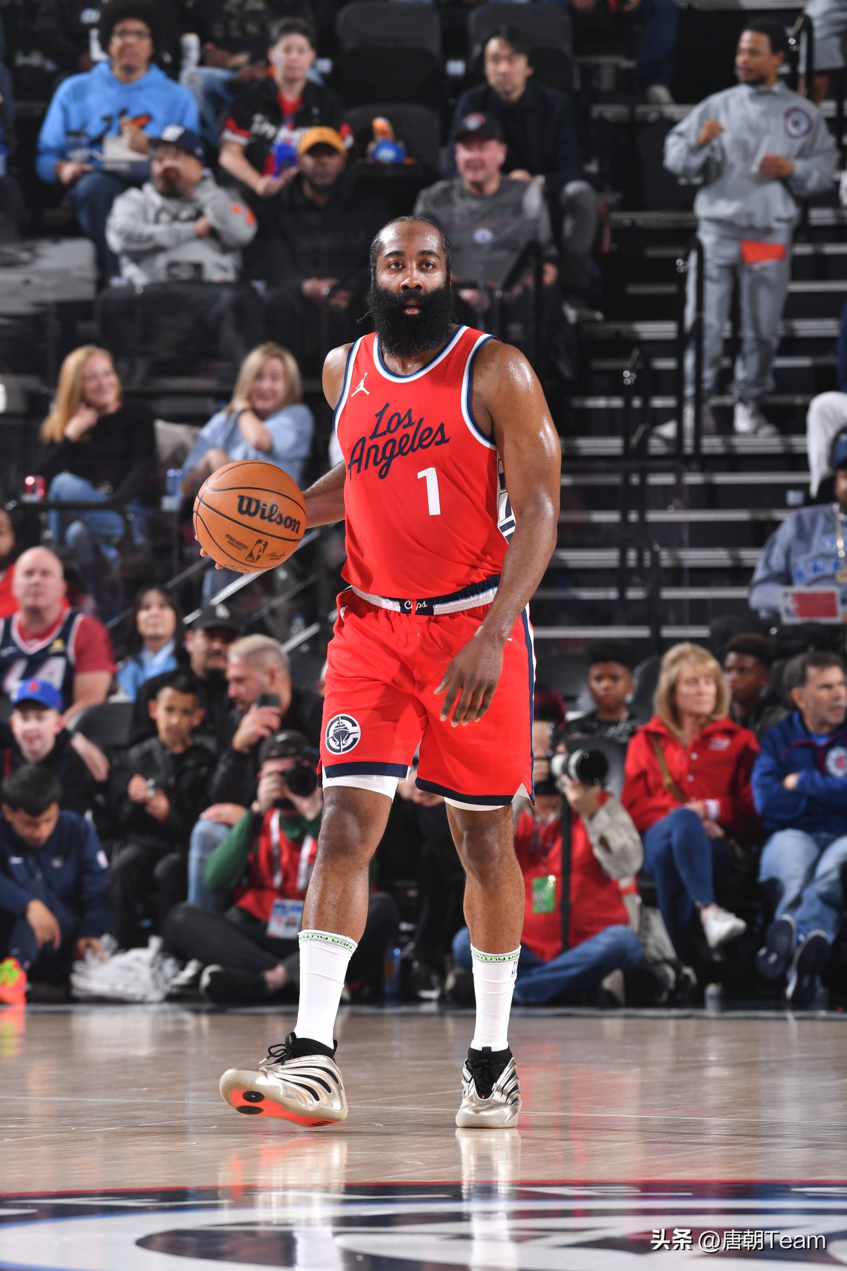 外引人注目 外引人注目