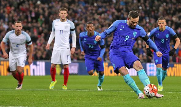 关注官方商 关注官方商